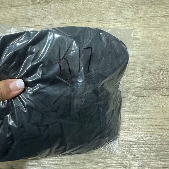 Zyia Active Safari Brilliant Black and White Unpadded Sports Bra Size M - Picture 4 of 5